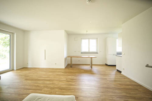 Wohnen, Essen und Kochen - 3 Zimmer Etagenwohnung in München