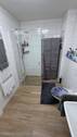 Bad mit Dusche - 