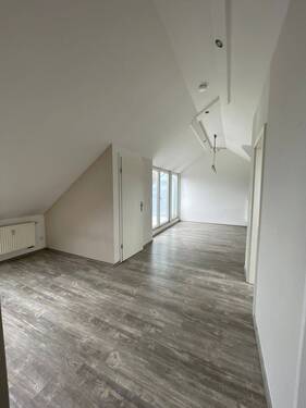 Fließender Übergang von Wohnen und Essen - 3 Zimmer Etagenwohnung in Berlin