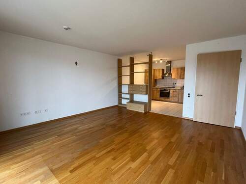 Blick in Küche - 2 Zimmer Etagenwohnung in Feuchtwangen