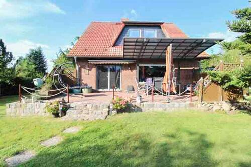 Terrasse - teils überdacht - 