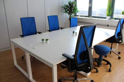 Coworking Blau - Büro zur Miete in Offenburg