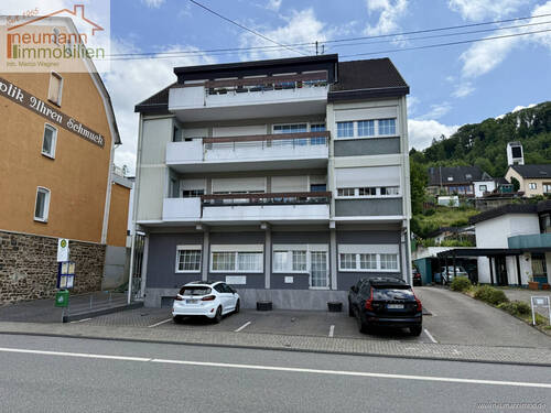 Frontansicht - Moderne Büro- und Praxisräume in Waldbreitbach zu vermieten - zentral & vielseitig nutzbar