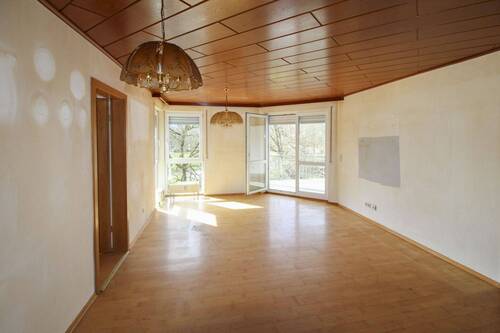 Wohn_Esszimmer - 3 Zimmer Etagenwohnung zum Kaufen in Blaubeuren