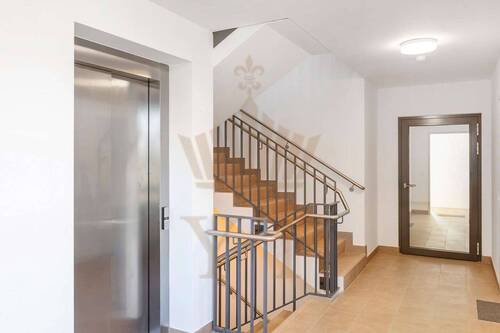 Treppenhaus H4 - 