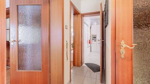 Flur EG - Einfamilienhaus mit 123,40 m&sup2; in Hamburg zum Kaufen
