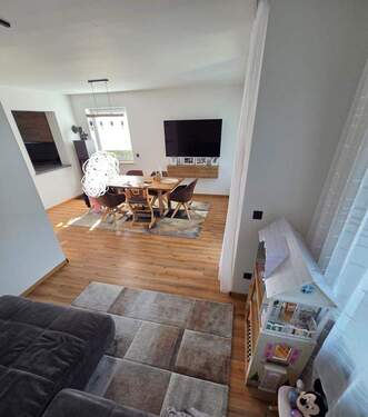 Bild 2 - 4 Zimmer Reihenendhaus zum Kaufen in Nürnberg