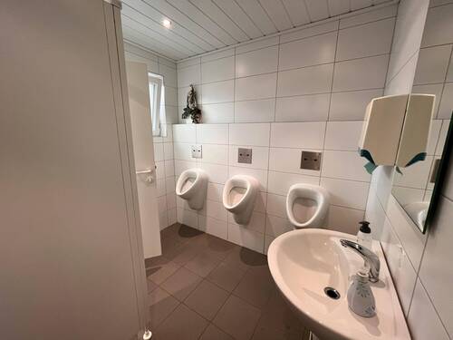 Herrentoiletten Saal - 