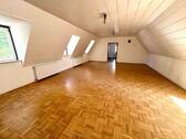 Wohn-/Essbereich - 2 Zimmer Etagenwohnung in Kaiserslautern