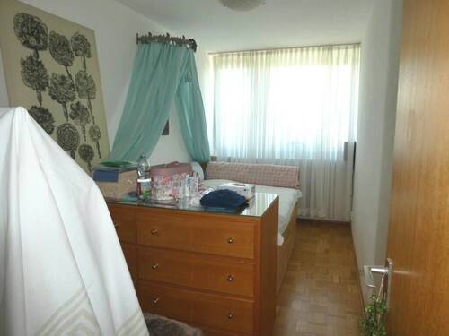 Geräumiges Schlafzimmer - 