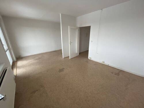 Detailansicht - 3 Zimmer Etagenwohnung zur Miete in Halle (Saale)