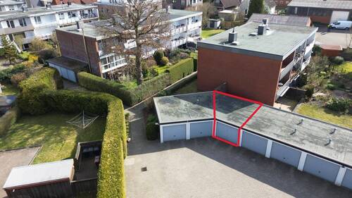Zuwegung & Garage mit Markierung - 