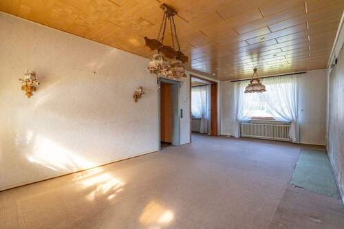 Erdgeschoss - Das Wohnzimmer mit angrenzendem Essz - 