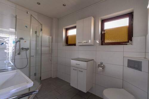 Erdgeschoss - Das Badezimmer 2.jpg - 