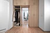 Stilvolle Garderobe
- 