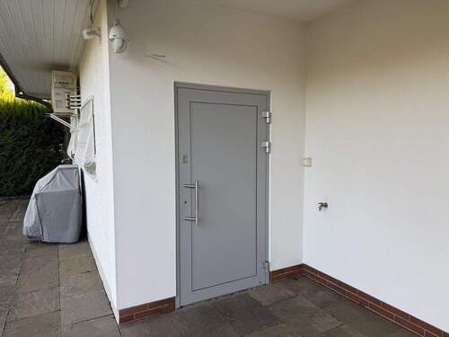 Hintereingang Garage - 