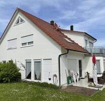 Top gepflegtes Zweifamilienhaus mit 250 m² Wohnfläche ! - Dietenhofen