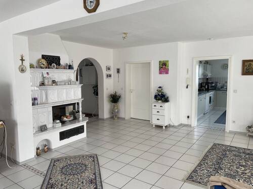 img-9217.jpg - 7 Zimmer Mehrfamilienhaus, Wohnhaus zum Kaufen in Dietenhofen