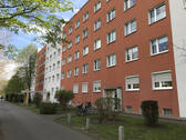 Titelbild - 2 Raum im EG mit Balkon - 350,00&nbsp;EUR Kaltmiete, ca.&nbsp; 59,10&nbsp;m&sup2;&nbsp;Wohnfl&auml;che
