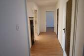 Flur OG - 6 Zimmer Reihenmittelhaus in Balingen