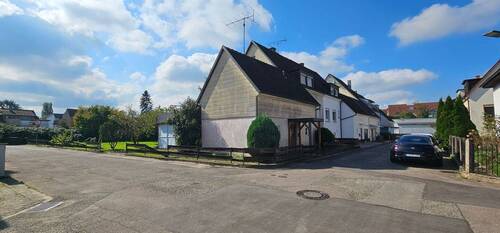 Nordostansicht - DOPPELHAUSHÄLFTE MIT GROßEM GRUNDSTÜCK IN 79331 TENINGEN