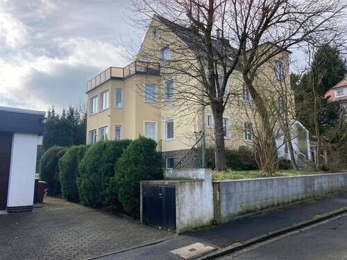 Gesamtansicht von Süden .JPG - 1 Zimmer Mehrfamilienhaus, Wohnhaus zum Kaufen in Kassel