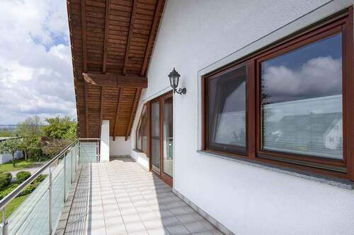 Objektbild - Helle, familienfreundliche Dachgeschosswohnung mit attraktivem Raumkonzept