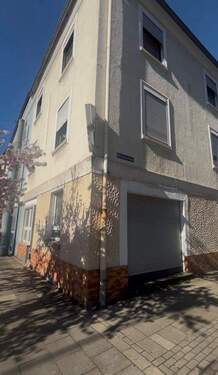 Aussenansicht - 9 Zimmer Mehrfamilienhaus, Wohnhaus zum Kaufen in Essen