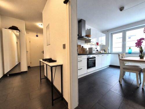 Flur - Etagenwohnung mit 75,00 m&sup2; in Aachen zum Kaufen