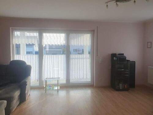 ideal mit Zugang zur ... - Etagenwohnung mit 86,00 m² in Maxhütte-Haidhof zum Kaufen