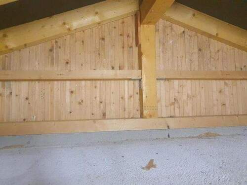 auf dem Garagendachboden - 