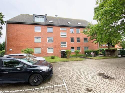 Hagen Held Immobilien - Hausansichten 2.jpeg - 2 Zimmer Etagenwohnung zum Kaufen in Lübeck