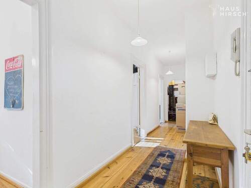 Flur - Etagenwohnung mit 92,00 m&sup2; in Hamburg zum Kaufen