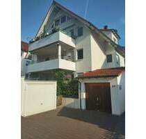 Die Reihenhaus-Wohnung - Stilvolles Wohnen mit Garten in Stuttgart-Rohr
