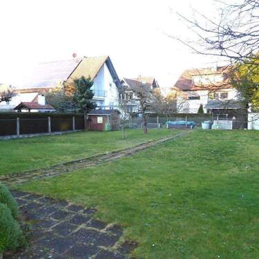 Garten - 4 Zimmer Einfamilienhaus zum Kaufen in Bad Homburg vor der Höhe