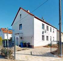 Moderniesierte Doppelhaushälfte in Schkopau kurz vor Halle (Saale).