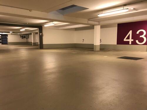 Tiefgarage - 