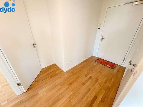 Flur - 2 Zimmer Etagenwohnung zur Miete in Berlin