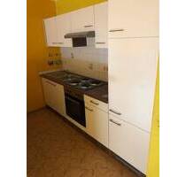 2-Zimmer-Wohnung mit Küchenzeile und PKW-Garage - Weiden in der Oberpfalz Mooslohe