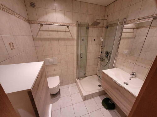 EG App Du/Wc - 