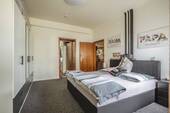Schlafzimmer 1. OG - 