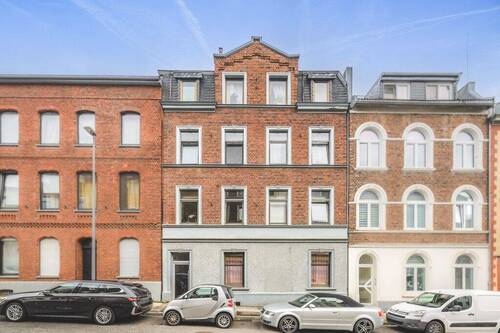 Titelbild - Attraktives Mehrfamilienhaus mit 4 Wohneinheiten, Garage und Lagerhalle in Aachen-Haaren