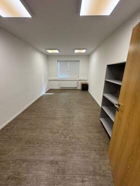 Büro 4 - 
