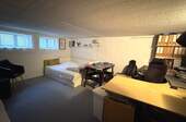 Keller:Büro:Gäste - 