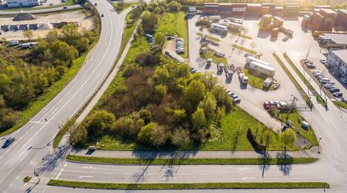 Luftbild Grundstück und Umgebung - 