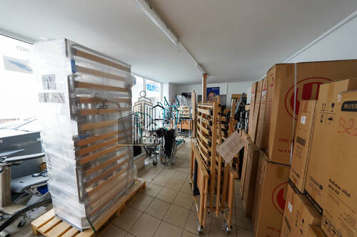 Erdgeschoss - Gewerbeeinheit - 