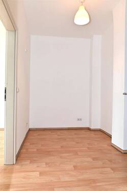 Eingangsbereich - Etagenwohnung mit 34,00 m² in Stralsund zur Miete