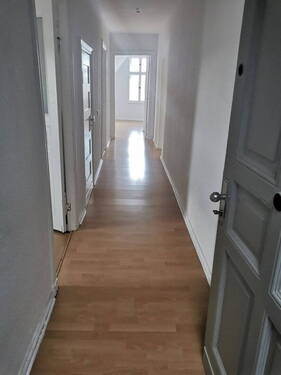 Flur - 4 Zimmer Etagenwohnung in Berlin