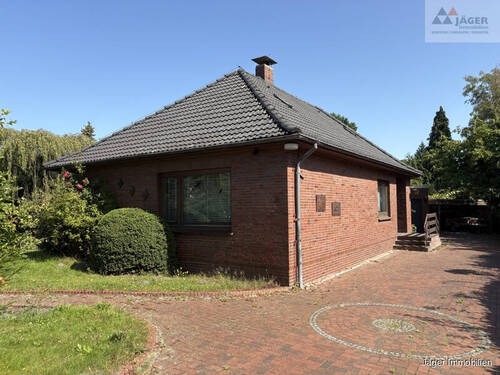Eingangansicht - Einfamilienhaus mit 183,00 m² in Ganderkesee zum Kaufen