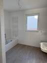 modernes Badezimmer - 